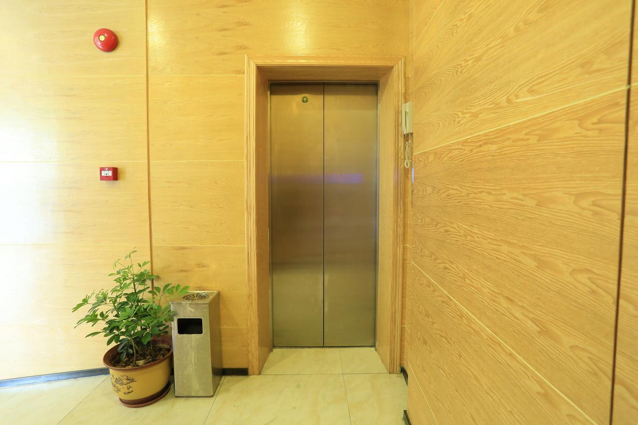 Oyo8001 Tiandi Hotel Shenzhen Dış mekan fotoğraf