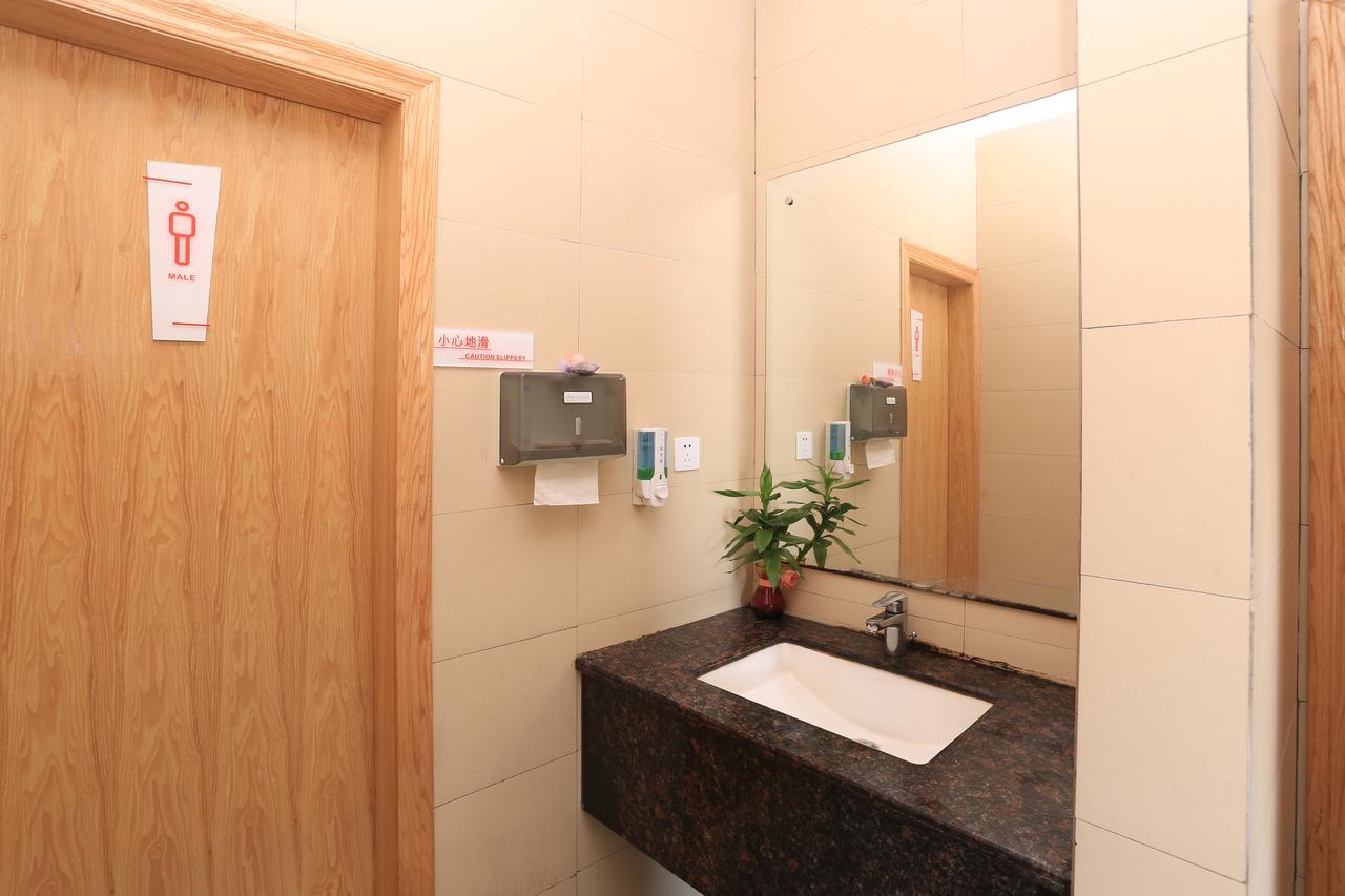 Oyo8001 Tiandi Hotel Shenzhen Dış mekan fotoğraf