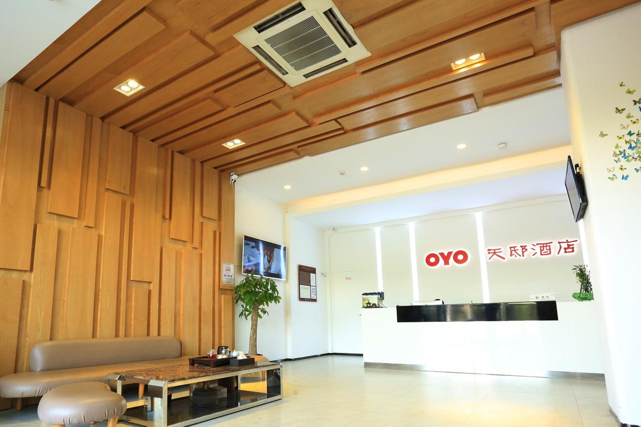 Oyo8001 Tiandi Hotel Shenzhen Dış mekan fotoğraf